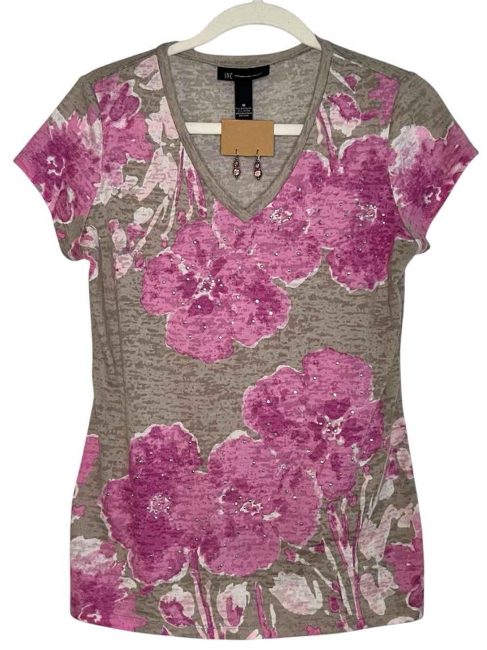 Pretty T-Shirt+Earrings Combo